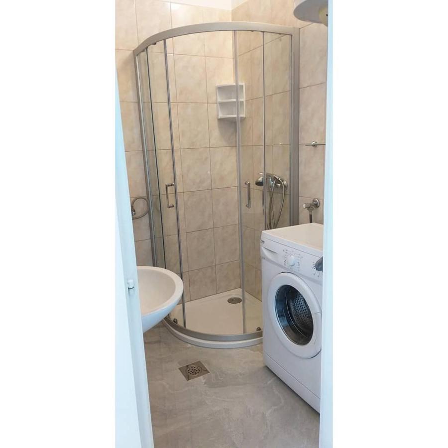 Apartment Sara Trogir Bagian luar foto