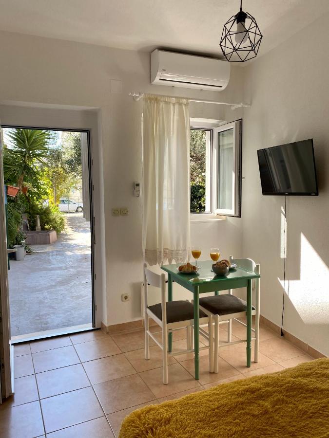 Apartment Sara Trogir Bagian luar foto
