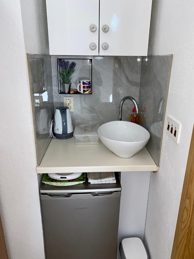Apartment Sara Trogir Bagian luar foto